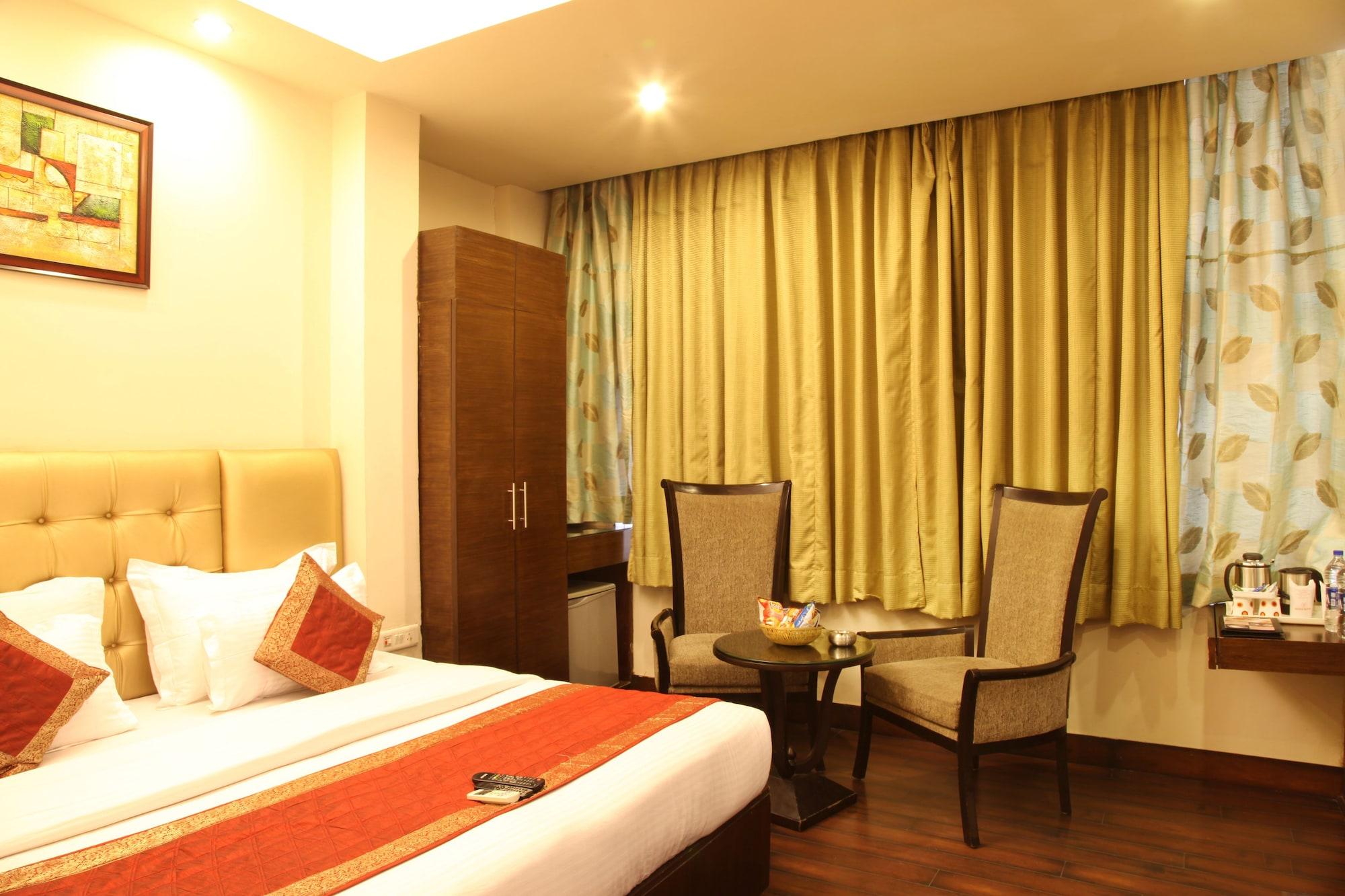 Rupam Hotel Делі Екстер'єр фото
