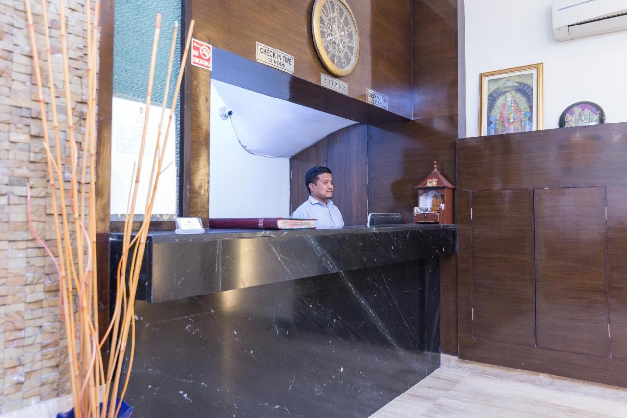 Rupam Hotel Делі Екстер'єр фото