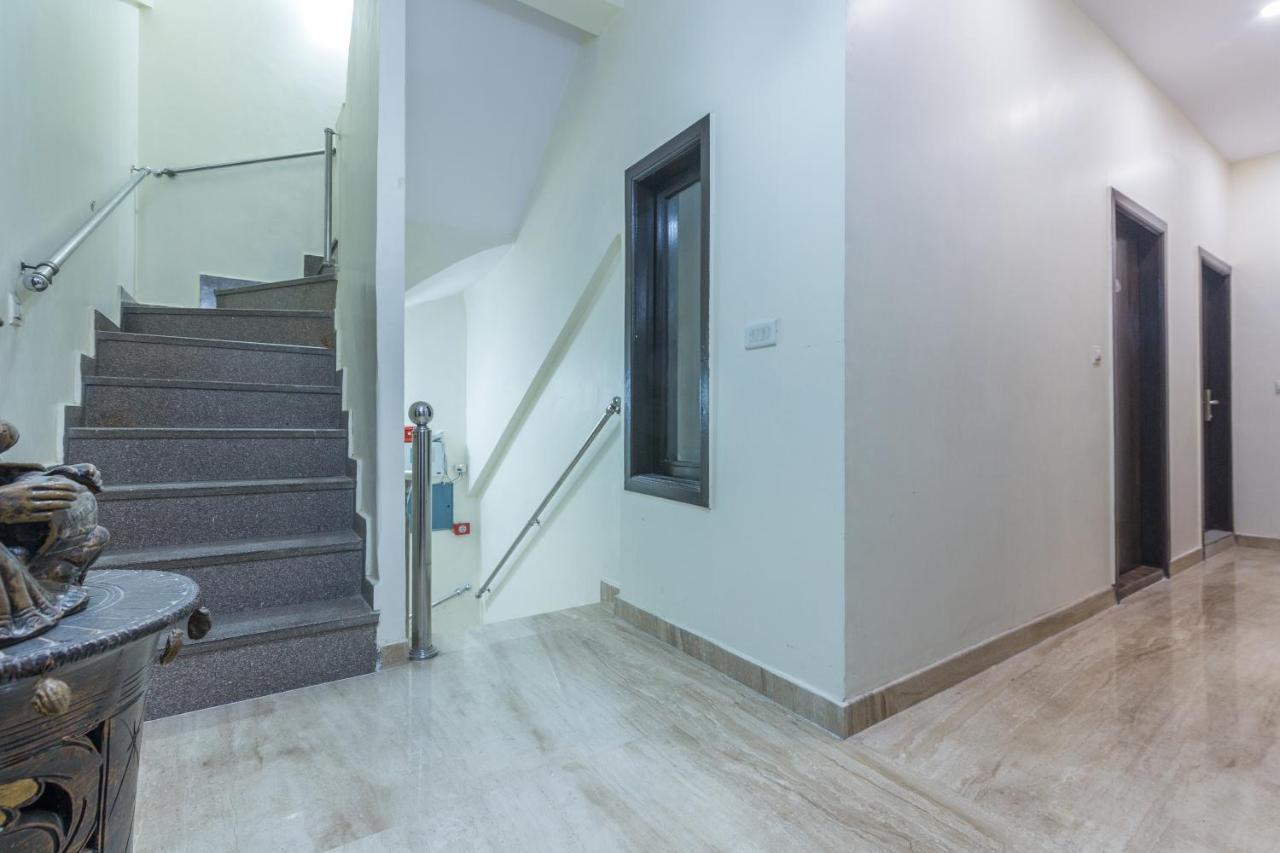 Rupam Hotel Делі Екстер'єр фото