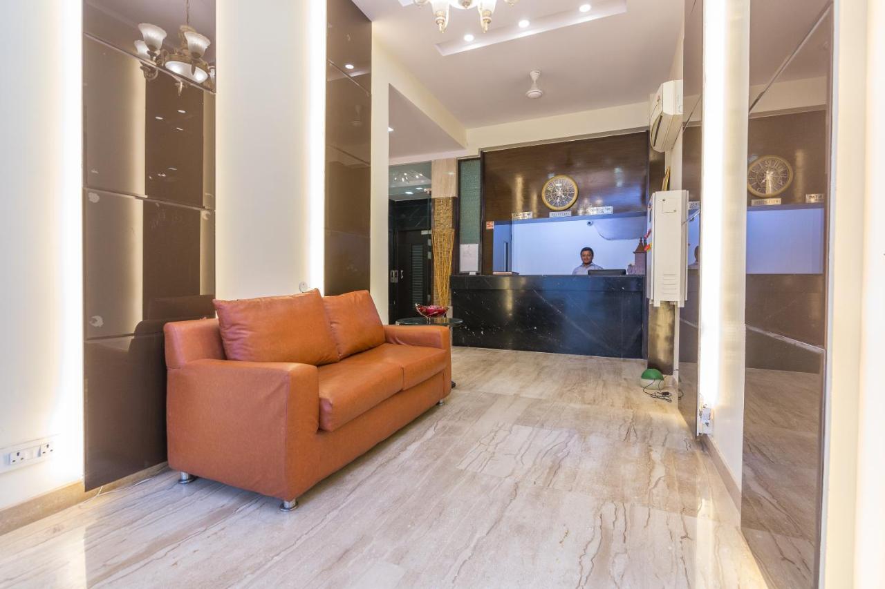 Rupam Hotel Делі Екстер'єр фото