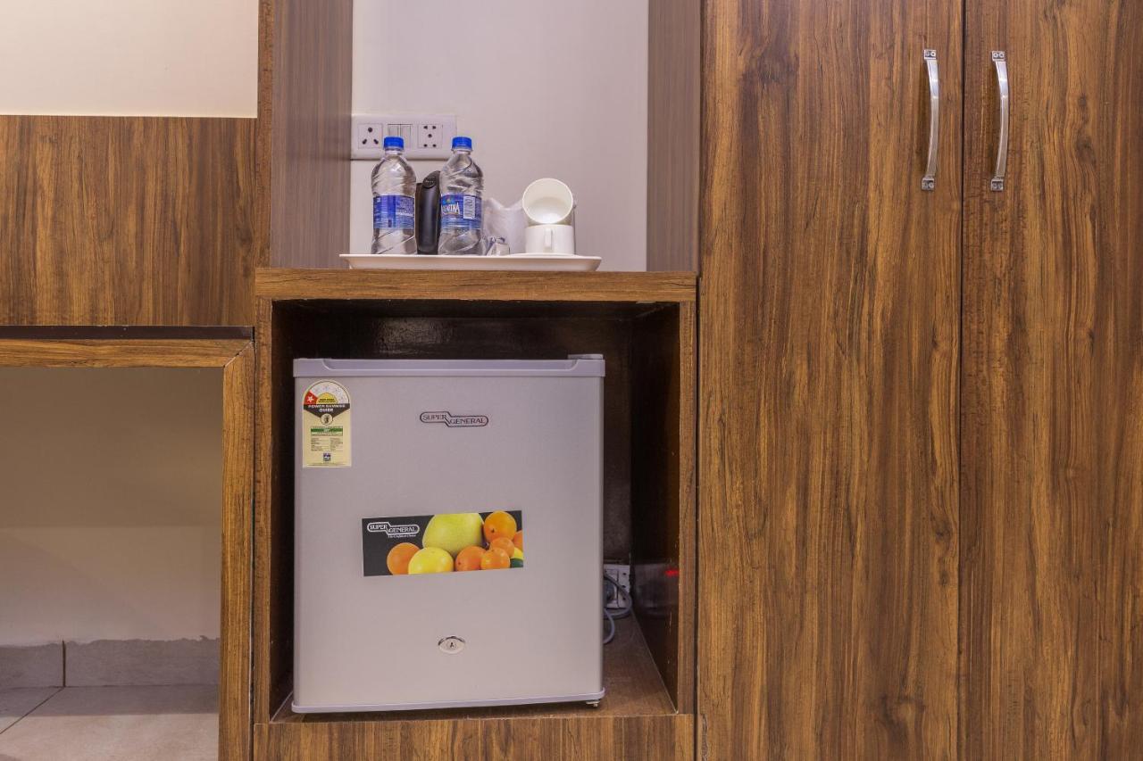 Rupam Hotel Делі Екстер'єр фото